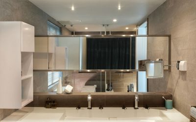 Comment garder votre salle de bains toujours propre et organisée